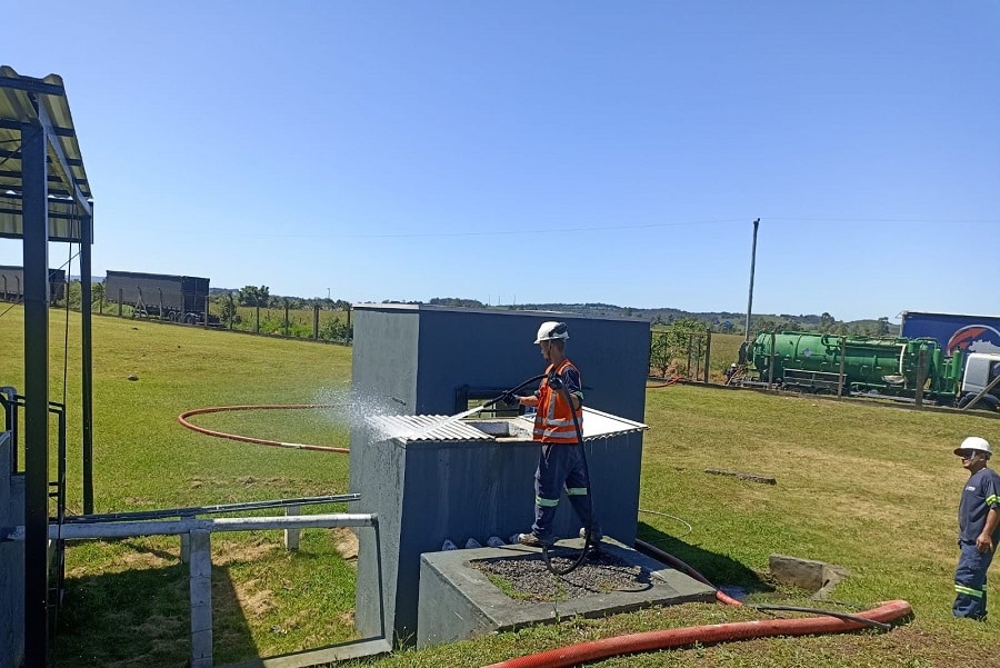 Contrate a Advento Desentupidora em Porto Alegre, com preço justo, transparência e atendimento rápido e eficiente.