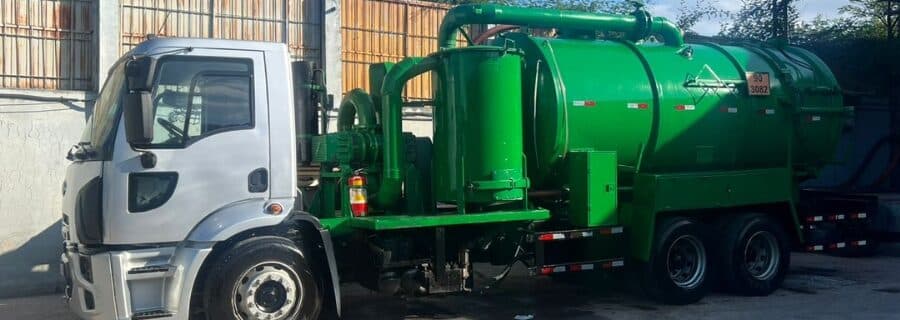 Veja 6 motivos para contratar a Advento Desentupidora em Porto Alegre. Atendimento 24h, garantia, MTR e melhores preços no RS. Confira!